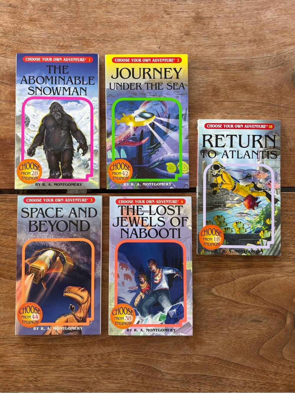 Kids Book Set - Various Adventures (Blue/Yellow/Gray/Purple)